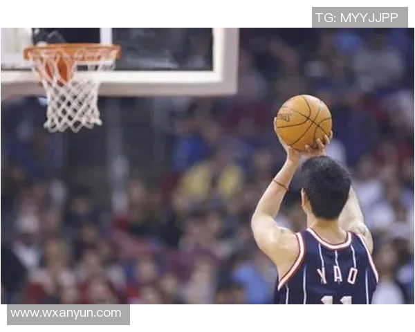 姚明2008年精彩扣篮瞬间回顾展现中国篮球的辉煌与激情