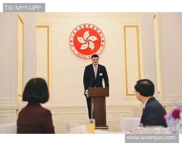 姚明在比赛后急匆匆赶往餐厅享受美味大餐的趣事