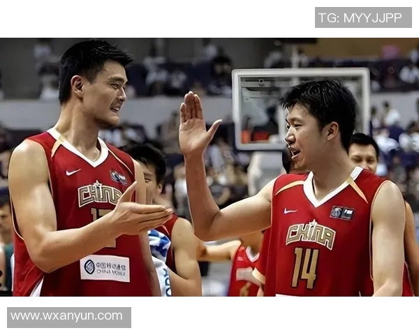 姚明退役时刻珍贵瞬间回顾与篮球传奇的告别之旅