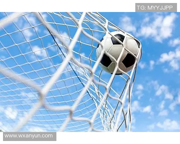 全屏足球明星手机壁纸精选让你随时感受绿茵场上的激情与魅力 全屏足球明星手机壁纸精选让你随时感受绿茵场上的激情与魅力