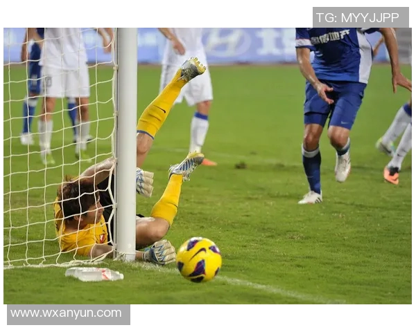 足球明星接头表演的魅力与技巧揭秘以及背后的故事分享 足球明星接头表演的魅力与技巧揭秘以及背后的故事分享